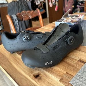 Fizik Tempo Overcurve R5 Road Cycling Shoes